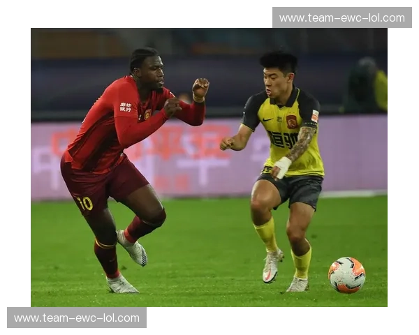 烽火再燃，绿茵逐梦：广州恒大与河北华夏幸福的恩怨情仇